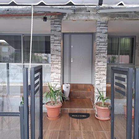 Hermes Appartament Apartmán Vlorë